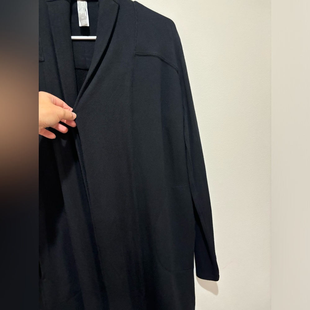 Athleta Womens Compact Coaster Long Wrap Cardigan Sweater Size XS Black Ribbed - Picture 2 of 9